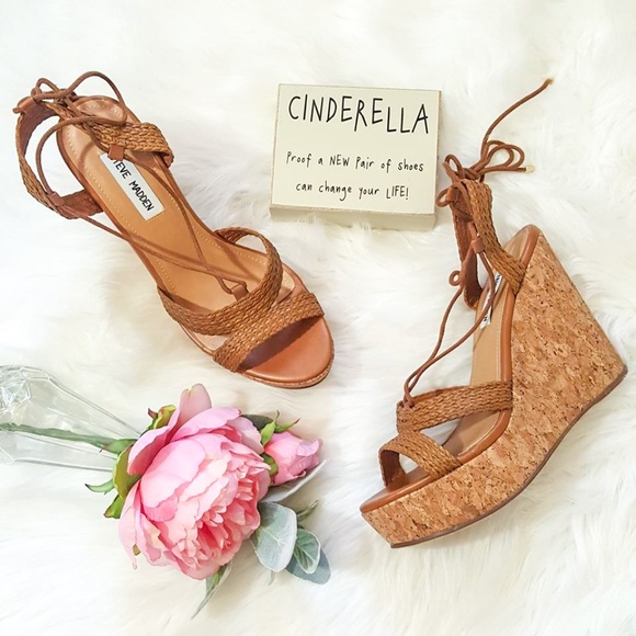 Steve Madden Wynwood Cork Wedge Sandal - Picture 2 of 4